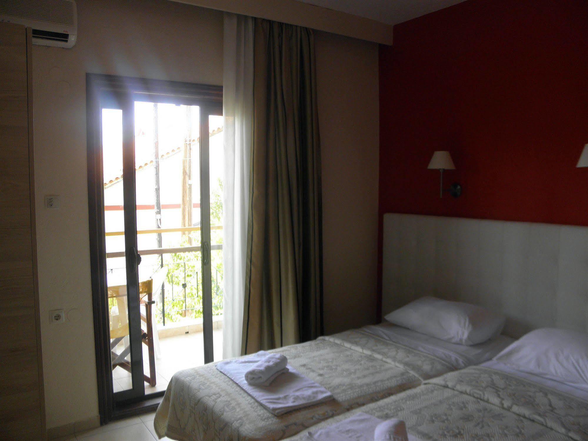 Makedonia Hotel Ouranoupoli Exterior photo